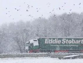 英国气象局对圣诞节天气的预测，预计天气状况将是平均水平的两倍